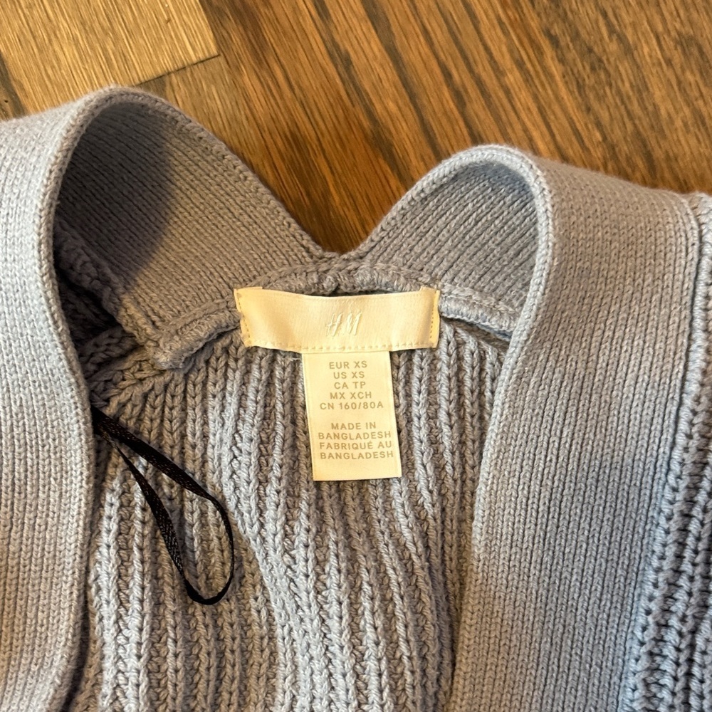 Light blue Button-Up Cardigan - Picture 2 of 4
